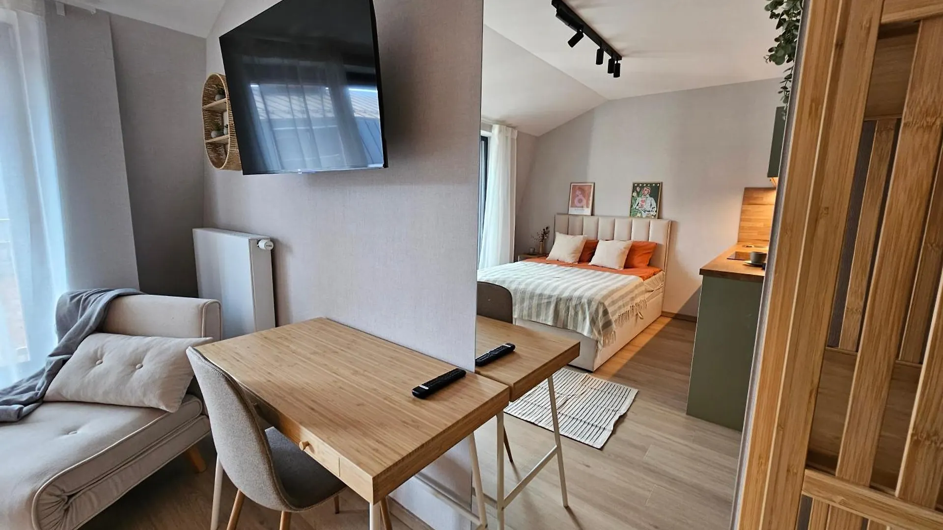 Apartment Katowa Studio - Sauna, Ac, Balcony Krakow Poland